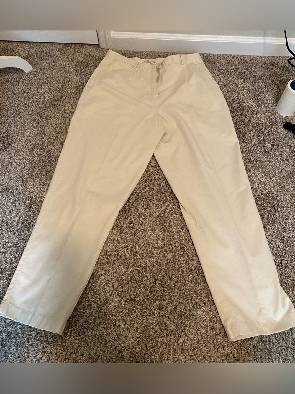 L.L Bean Women’s 100% Cotton Light Tan Original Fit Khakis Size 14